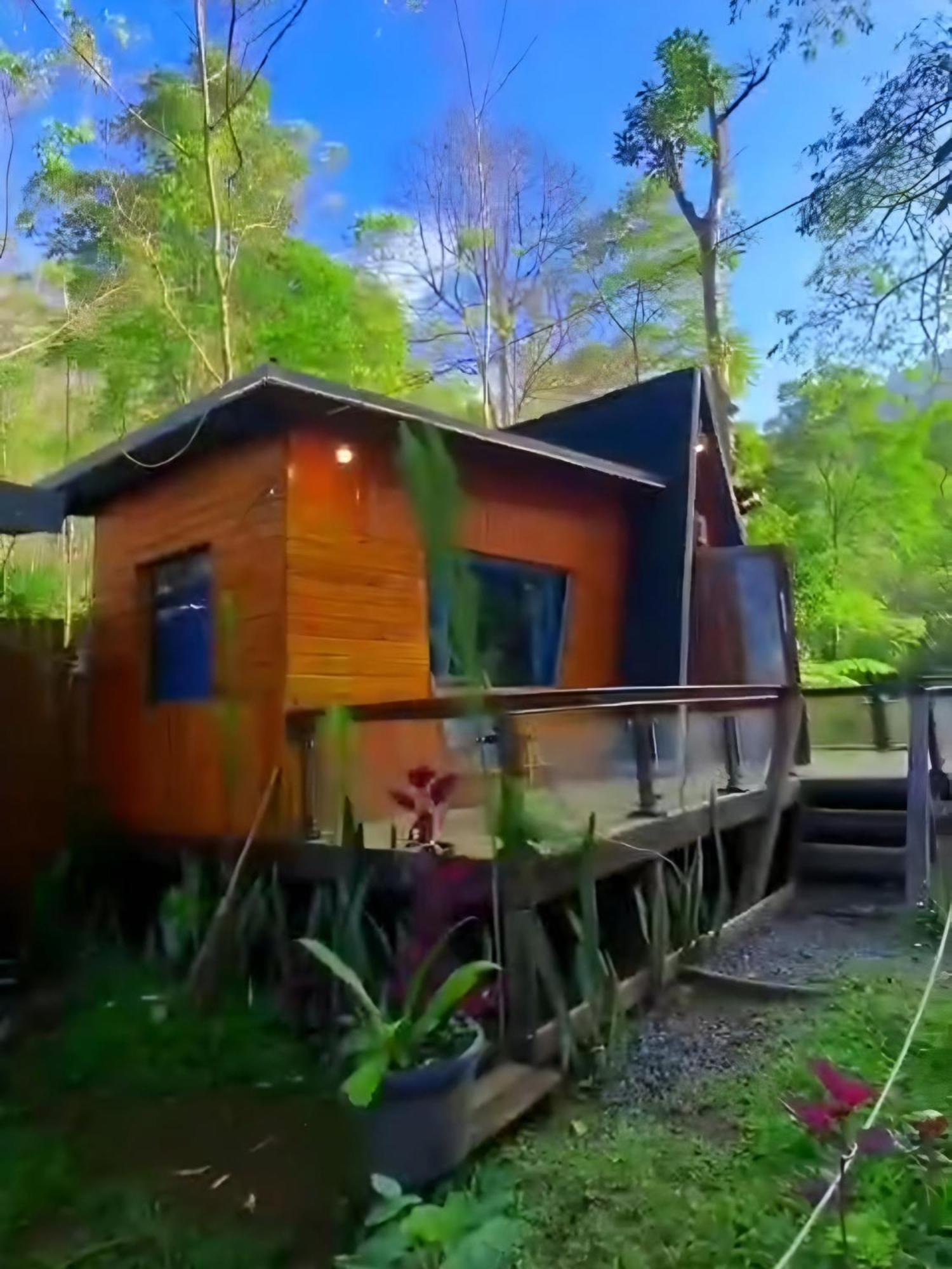 Penginapan Nuansa Riung Gunung Pangalengan Exterior photo